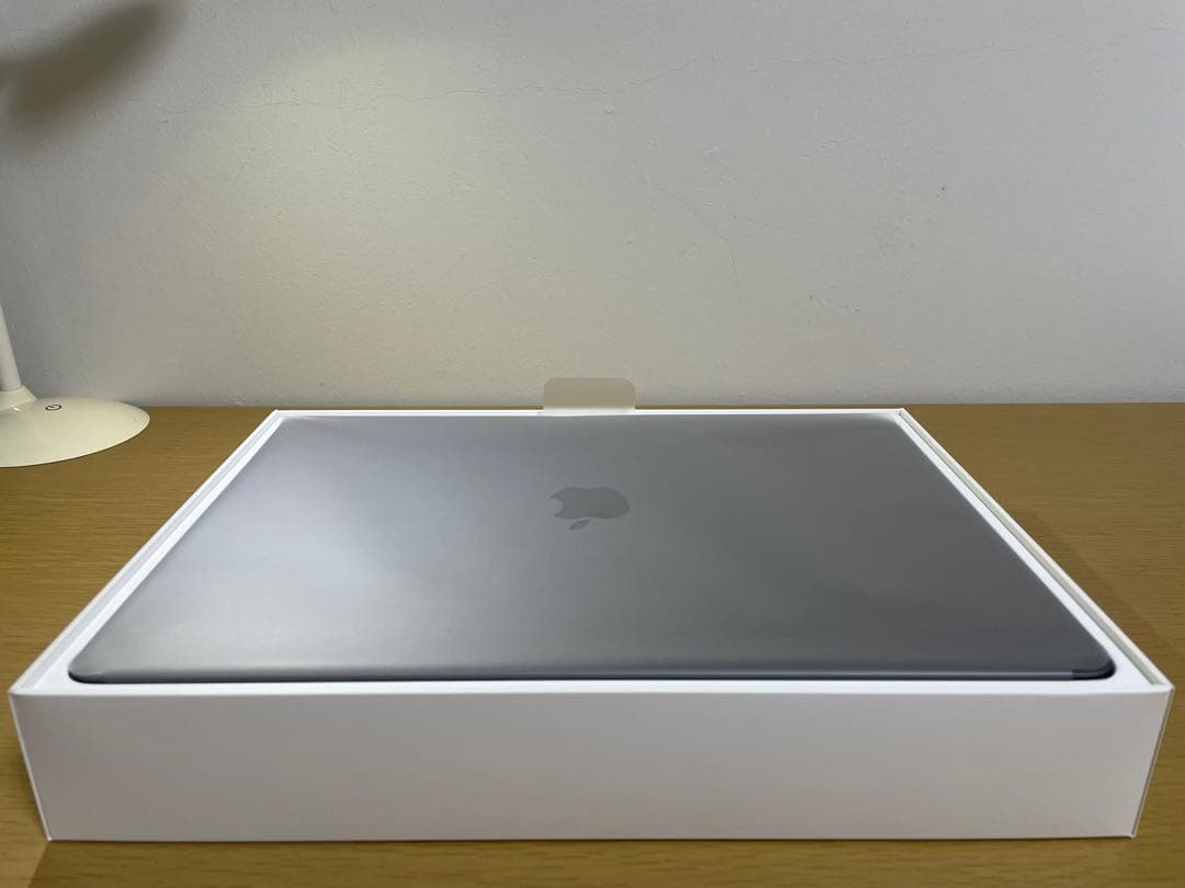「美品」 MacBook Pro 2020 13インチ　充電回数６回です。