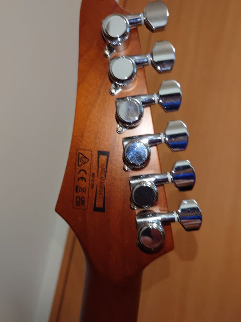 【未使用】Ibanez AZ Standard AZ24S1F-TXB