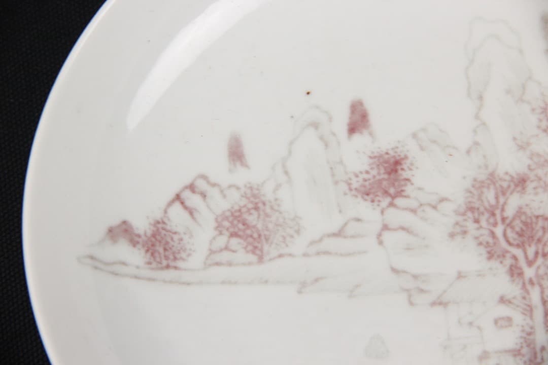 中国美術 清時代 釉下紅 山水図 小皿 豇豆紅 宮廷磁 古磁器 ENM23-2