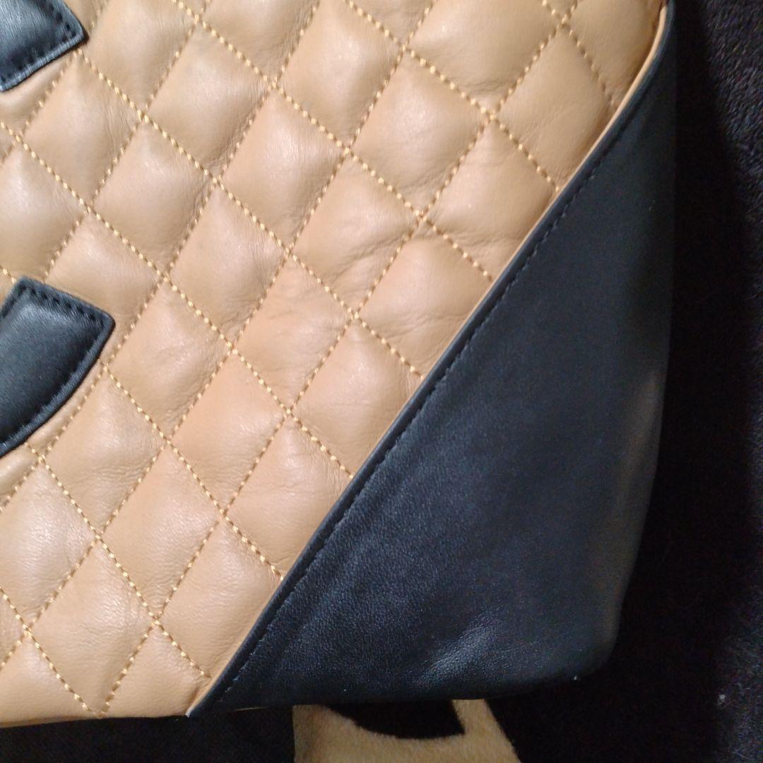 ノベルティ キルティングトートバッグ ベージュ/ブラック