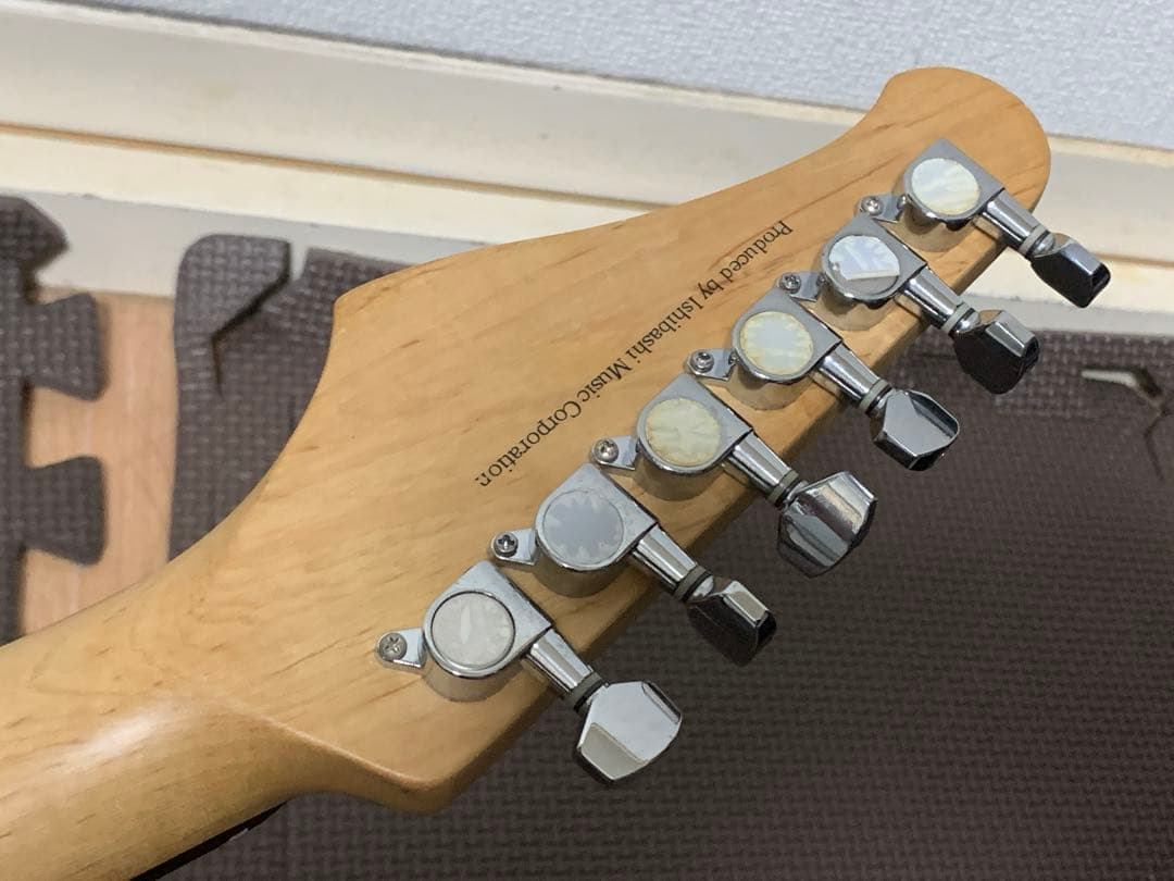 Mavis メイビス ストラトキャスター タイプ エレキギター ワインレッド