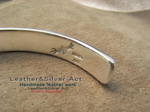 シルバーバングル 太陽と唐草　シルバー925、ｋ18　手彫り唐草、手彫り　メンズ