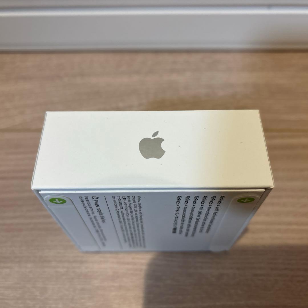 AirPods 4 本体 アクティブノイズキャンセリング　新品　未使用