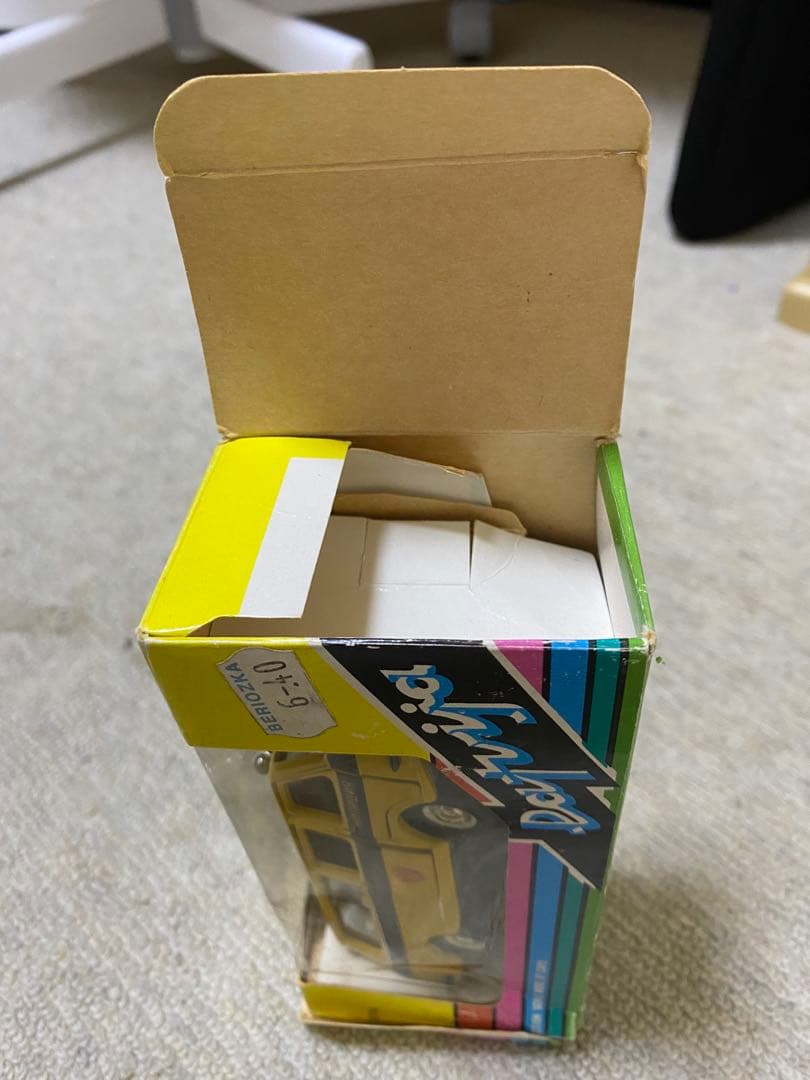 【希少】ソ連製 ミニカー RAF-2203 ラトビア 1/43 ミリツィア