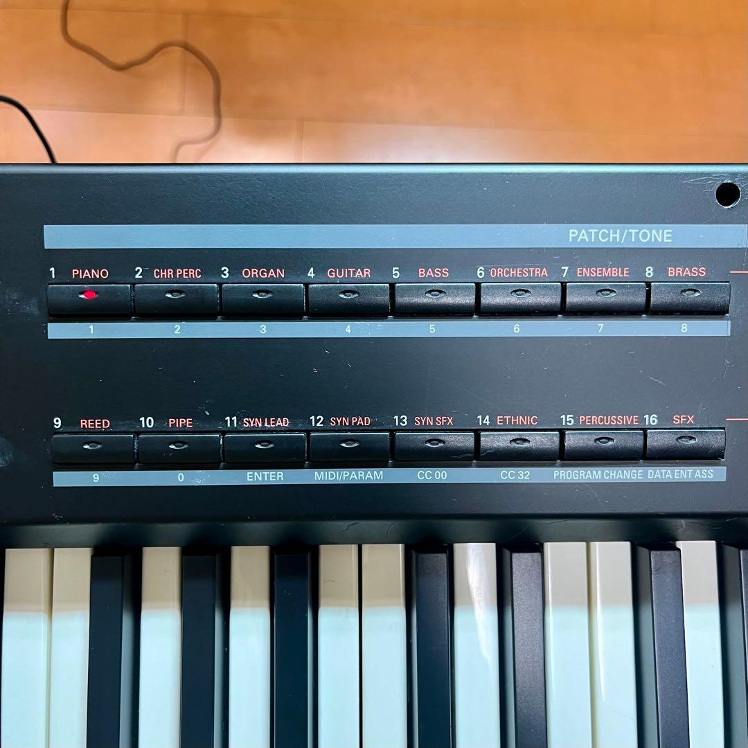 【希少・イタリア製】Roland A-33 MIDIキーボード 76鍵盤