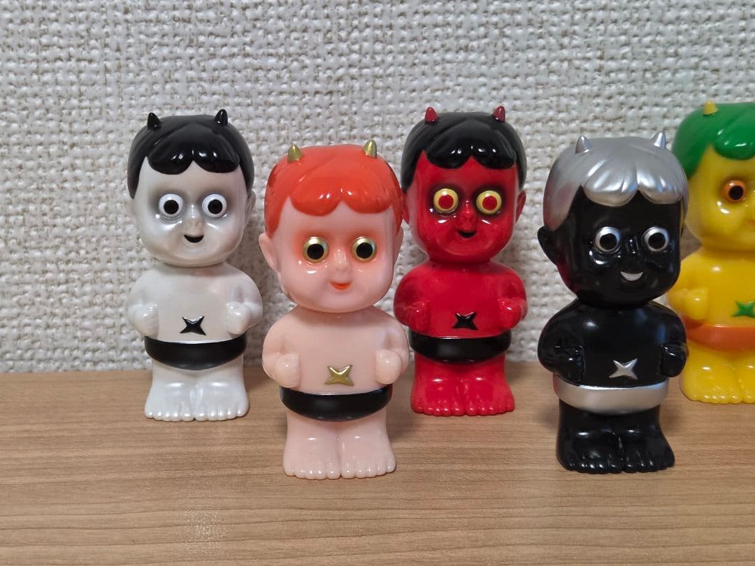 BLACK PEARLS mini HAPY ソフビ 8種セット ☆ ガチャ