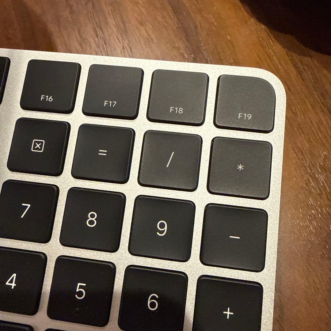 Apple キーボード