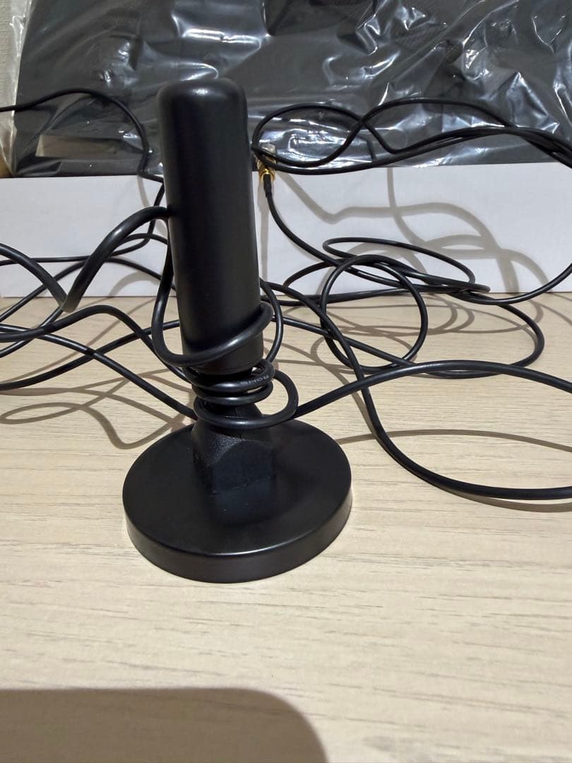 美品14インチ DVDプレーヤー内蔵 ポータブルテレビ　別売りアンテナ付属