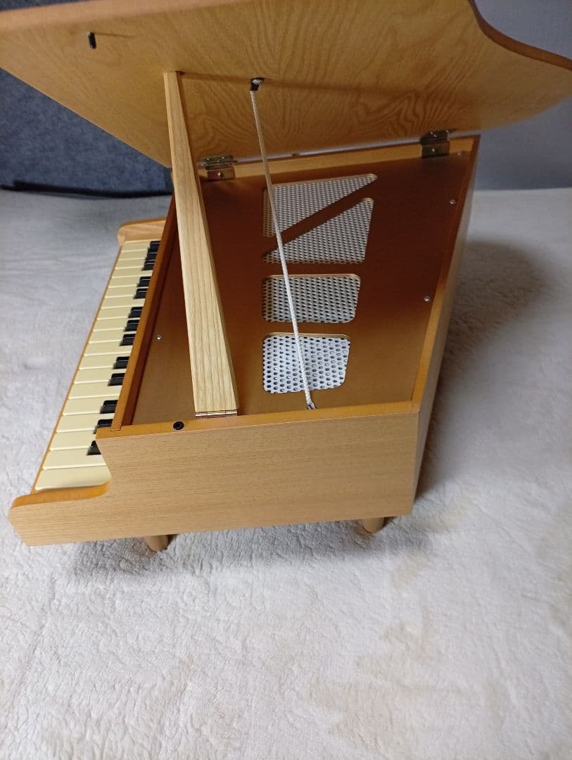 KAWAI グランドピアノ　木目 　ナチュラルウッド　箱付