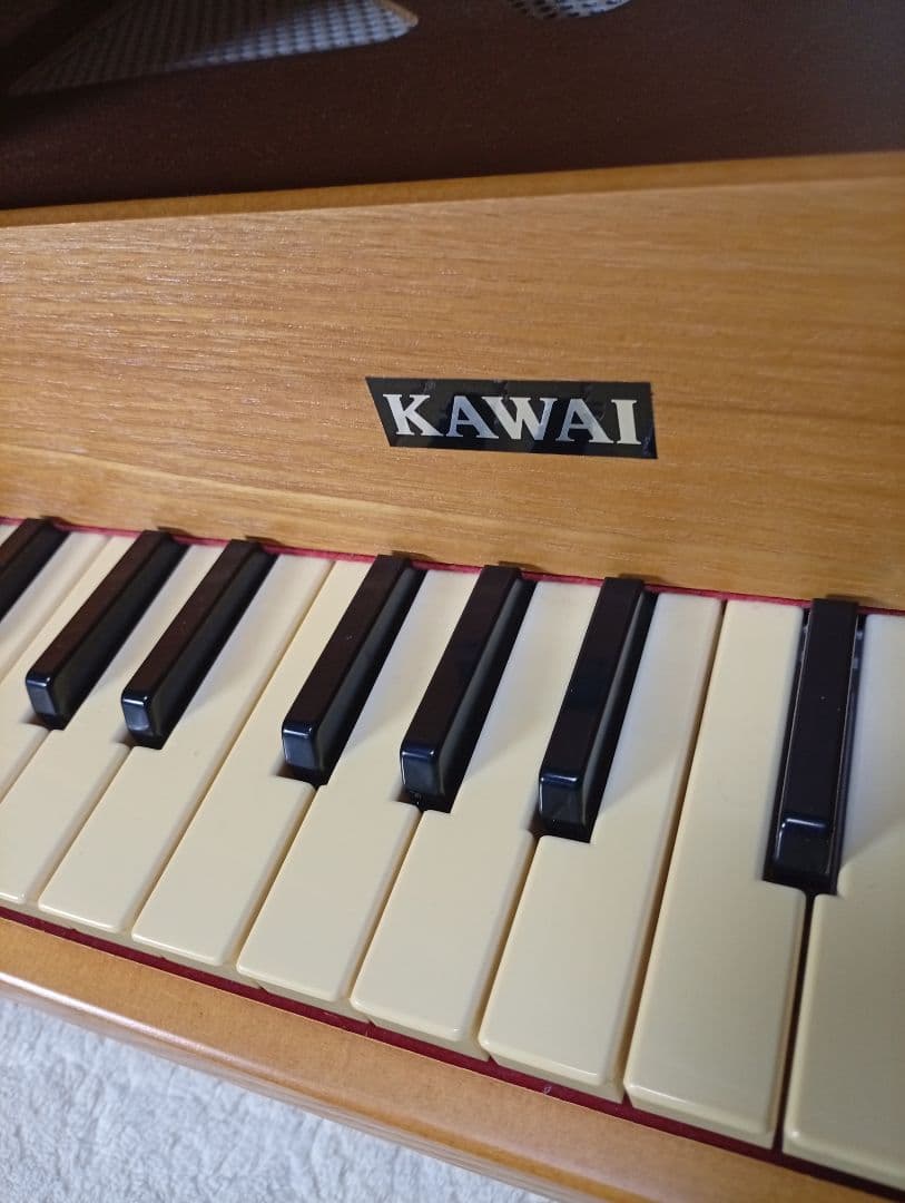 KAWAI グランドピアノ　木目 　ナチュラルウッド　箱付
