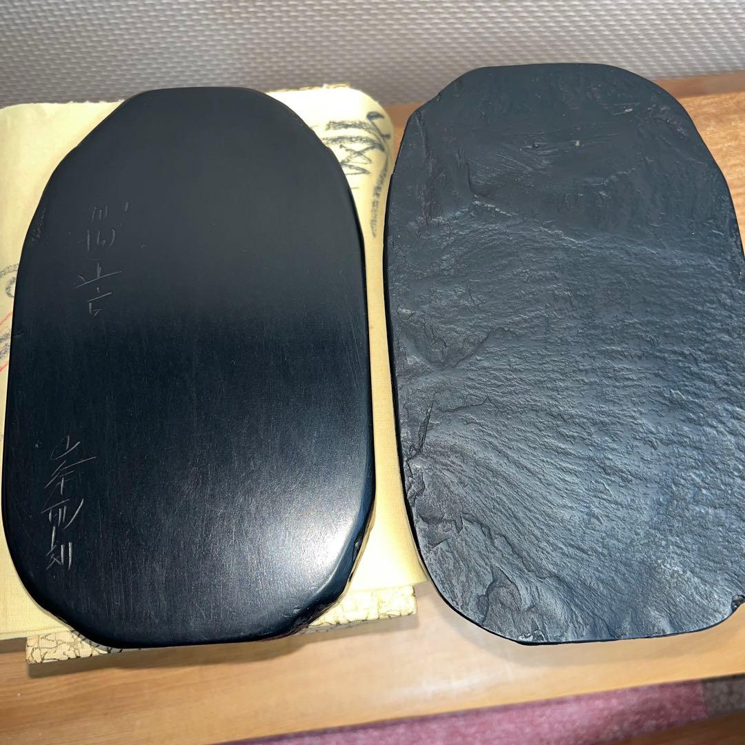 ⭕️石蓋付き天然硯　名工　雨宮峯硯　五三寸大　墨持ち良し　使い良い