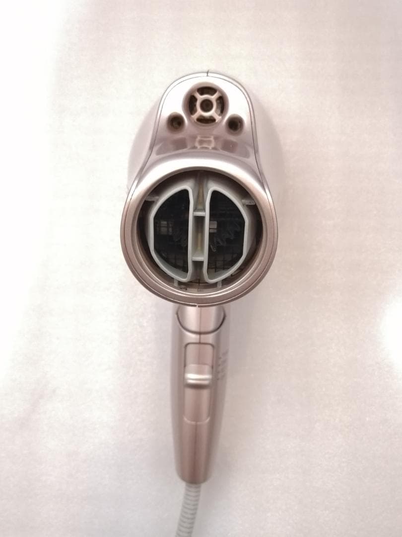 68 パナソニックドライヤー　PANASONIC EH-NA9G