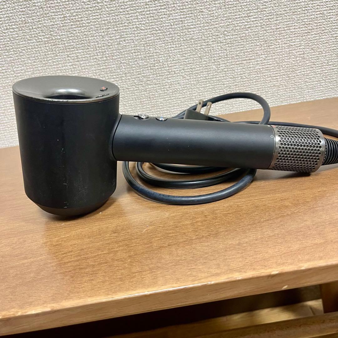 b*n様 【美品】Dyson Supersonic ドライヤー ブラックHD01