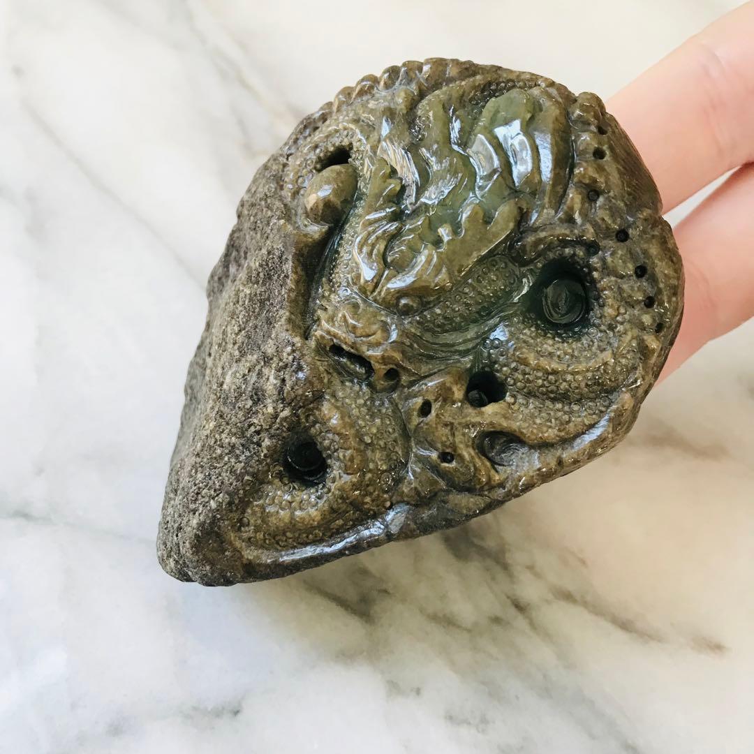 [P323-001］翡翠　オブジェ　ミャンマー産　ペンダントトップ　龍　原石