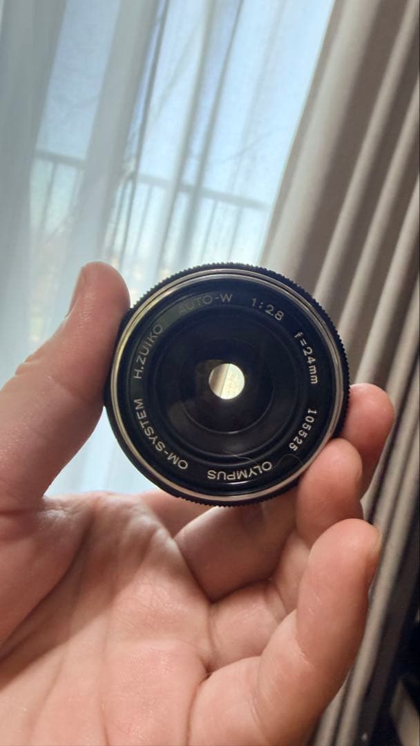 OLYMPUS H.ZUIKO 24mm F2.8 レンズ
