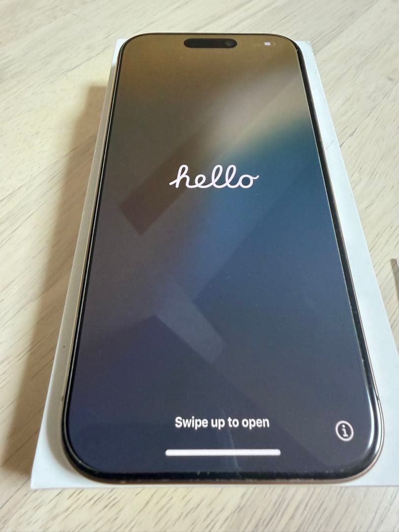 Apple iPhone 16 Pro 256GB ナチュラルチタニウム 本体