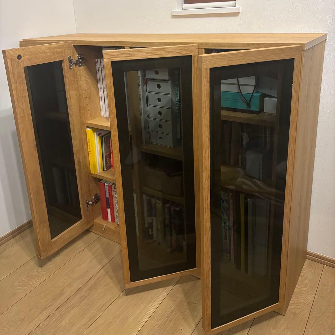 本棚 4枚扉 ブラックガラス JENNER 幅120cm カウンター下収納