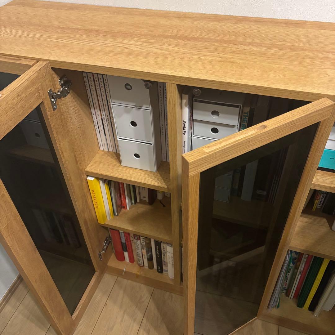 本棚 4枚扉 ブラックガラス JENNER 幅120cm カウンター下収納