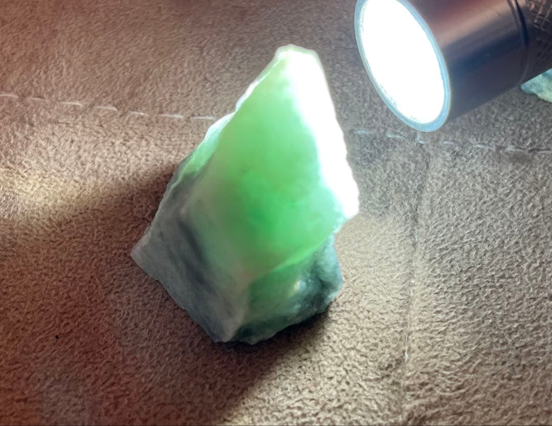 糸魚川　小滝川　翡翠　原石　4個セット