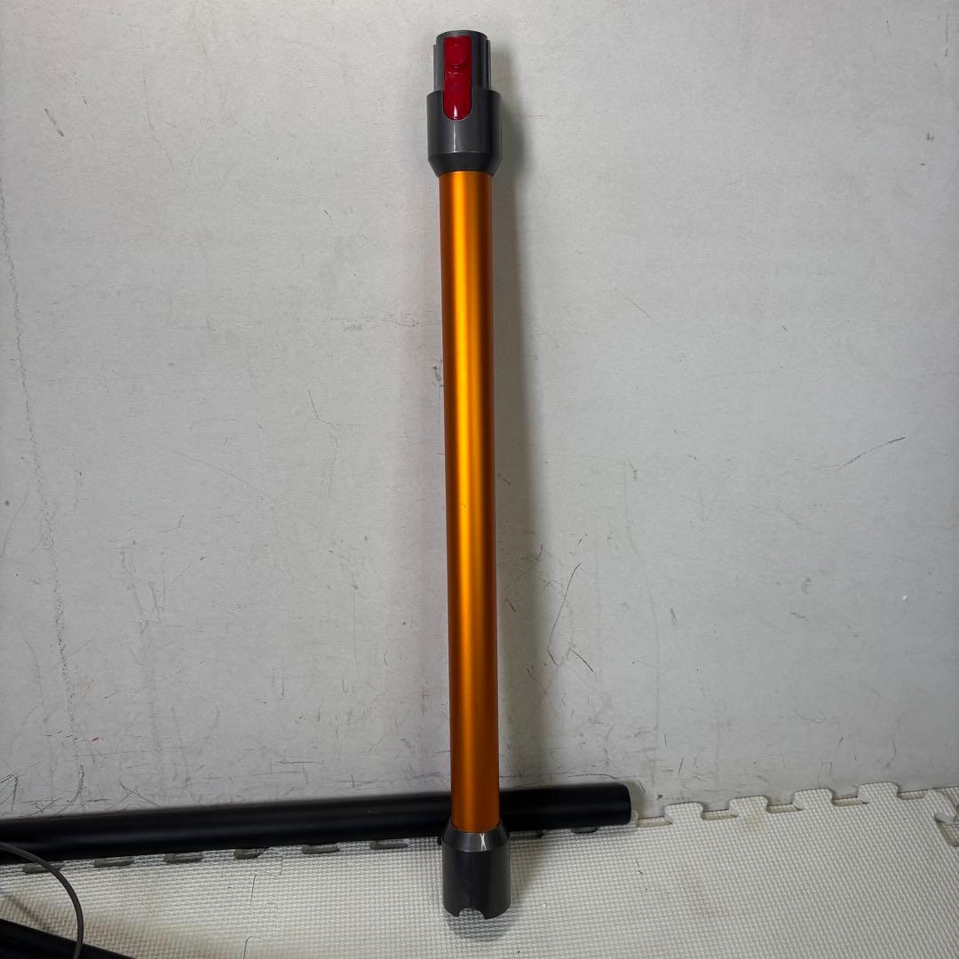 ダイソン　SV12 スティッククリーナー スタンド付き