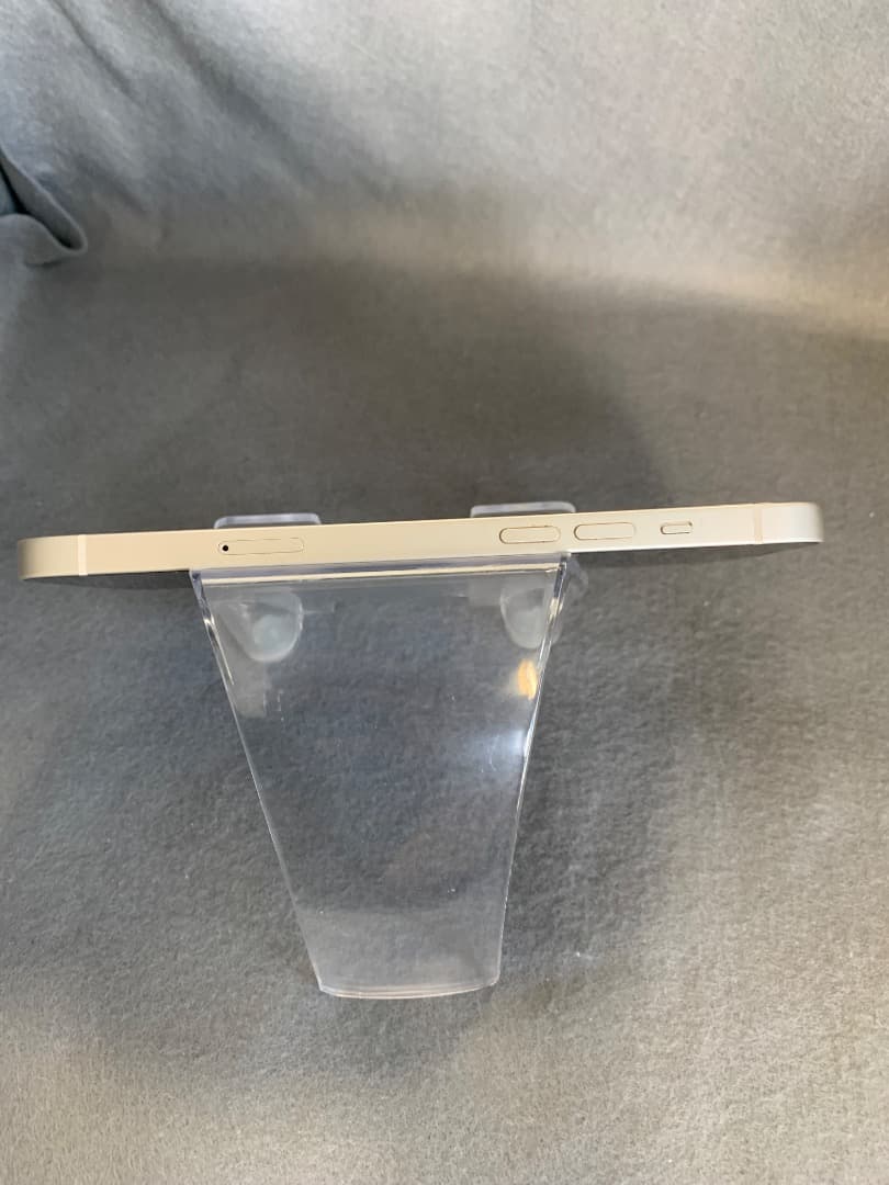中古品　国内版　SIMフリー　iPhone14 Plus 256GB