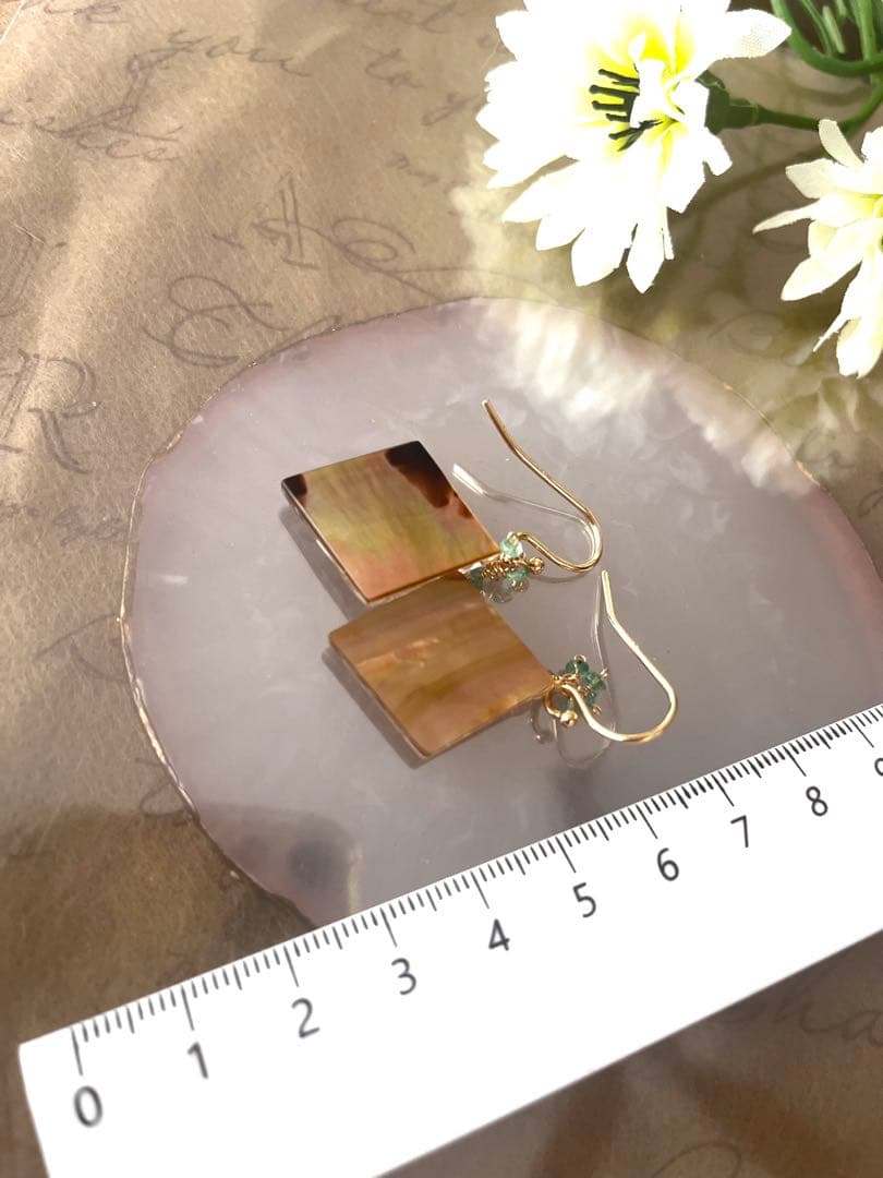 ブラウンマザオパ×水晶のタブレットピアス