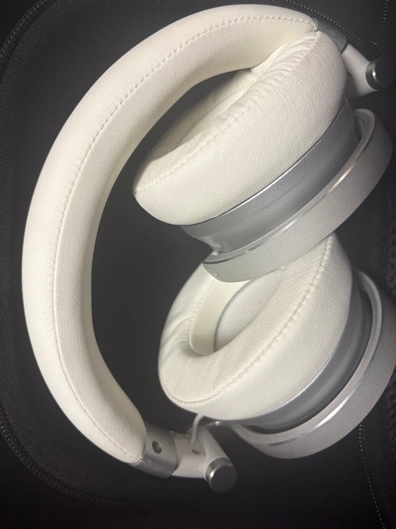 高級　ヘッドフォン　イヤフォン