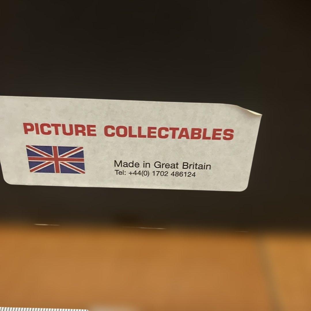 花のアレンジメント 約90cm x 80cm 美術品