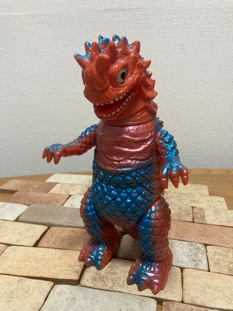 ブルマァク復刻ベムラー④ ブルー×レッド