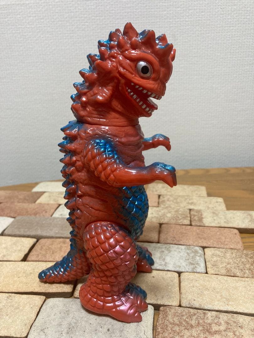 ブルマァク復刻ベムラー④ ブルー×レッド