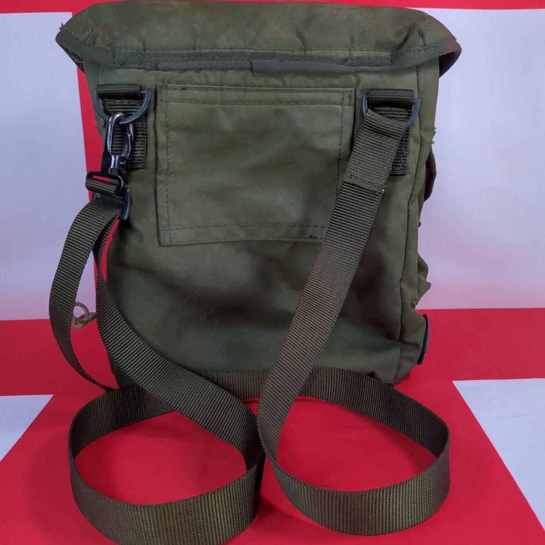 イギリス軍 初期型S6ガスマスク1966年製（バッグ、曇り止め、除染キット付き）