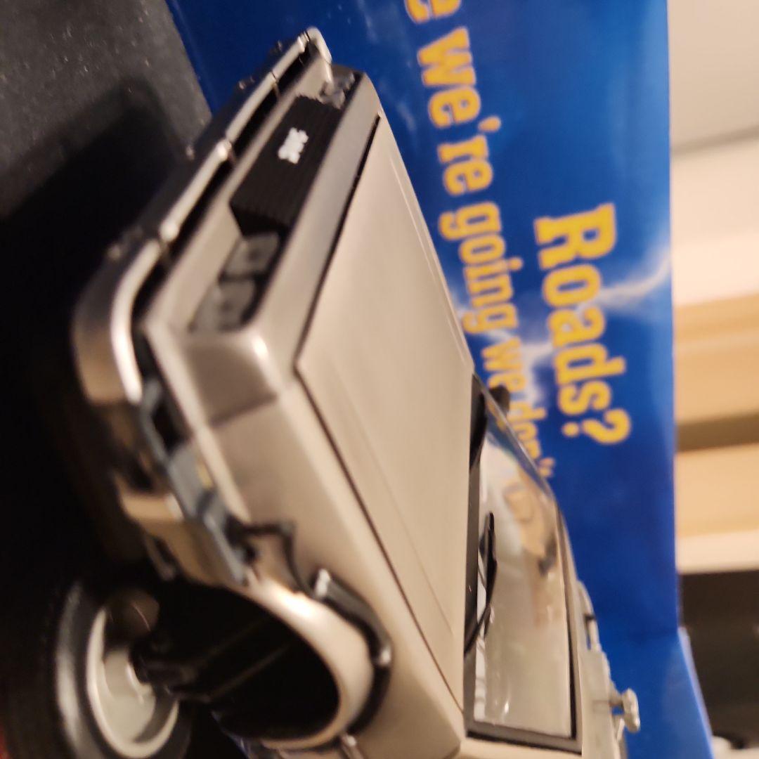 バック・トゥ・ザ・フューチャー タイムマシン 1:18