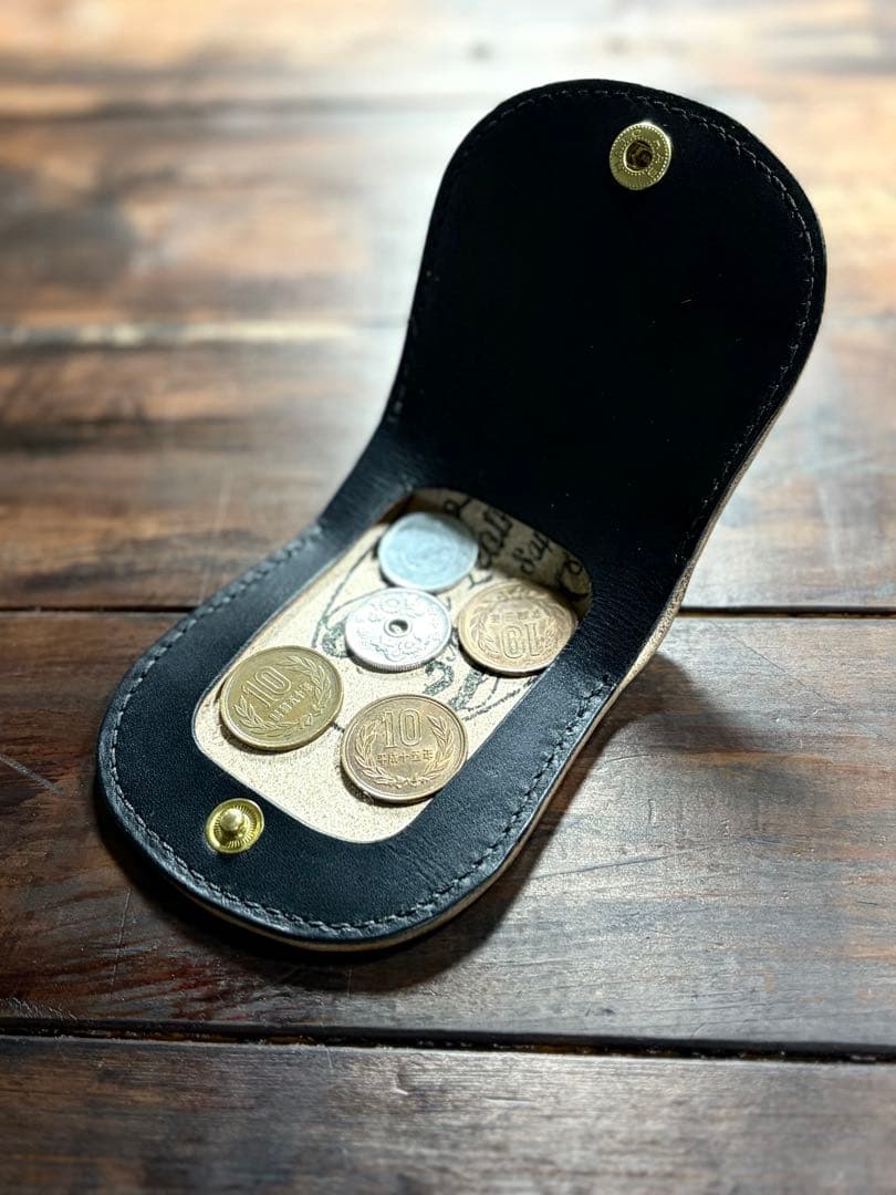 馬蹄型ケース スタッズカスタム 国産ヌメ革 茶芯 手染め