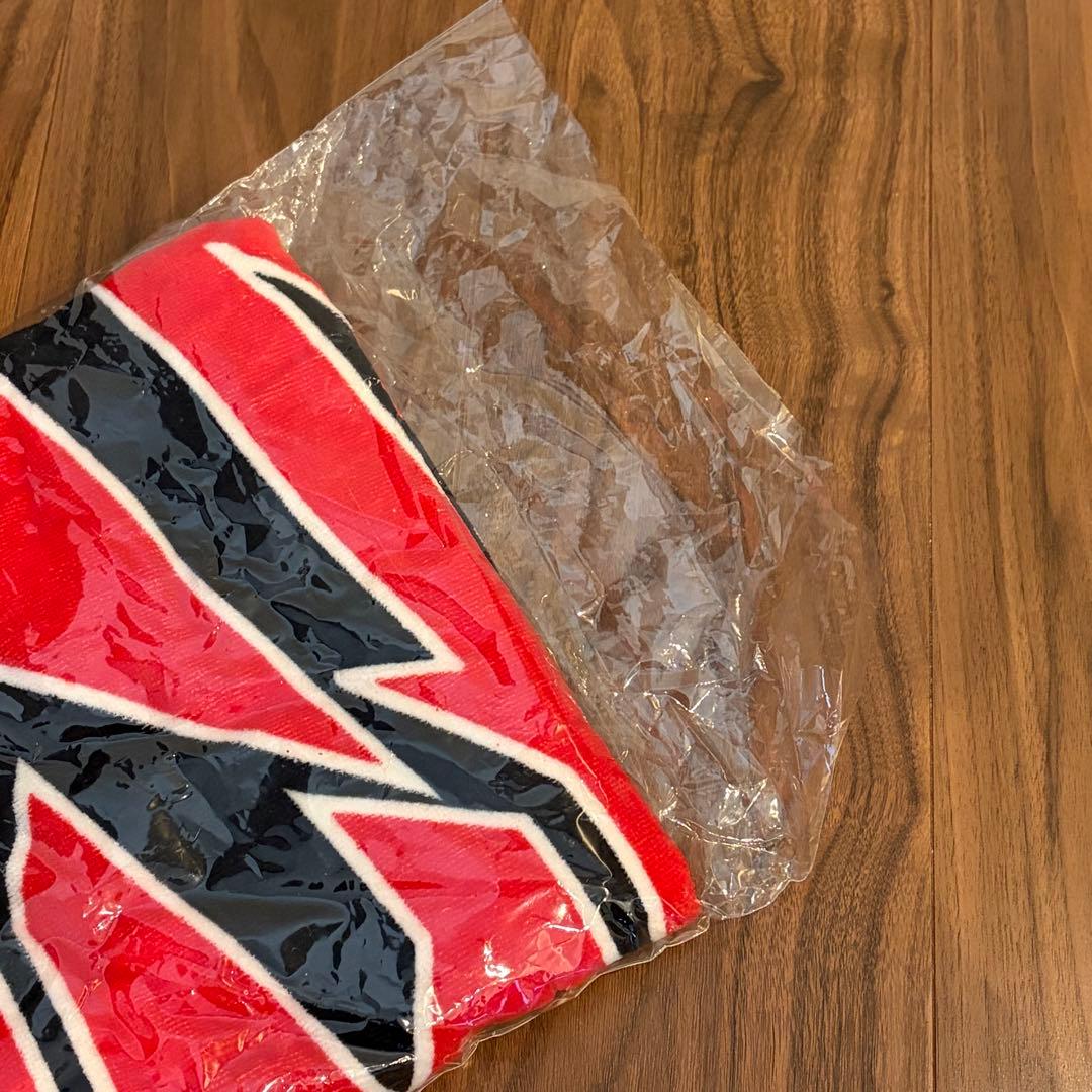 【希少・新品未開封】横山健 武道館限定 ヤザワ風 タオル＆ブランケット セット