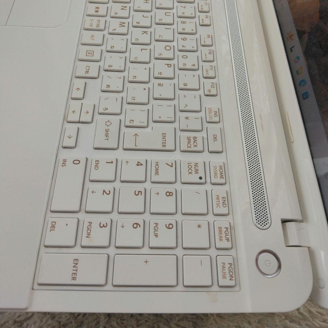 千57綺麗 SSD CPUi7 メモリ8GB Office ノートパソコン