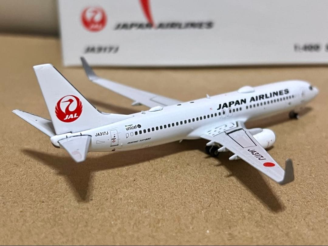 Phoenix 1/400 JAL 日本航空 737-800 JA317J