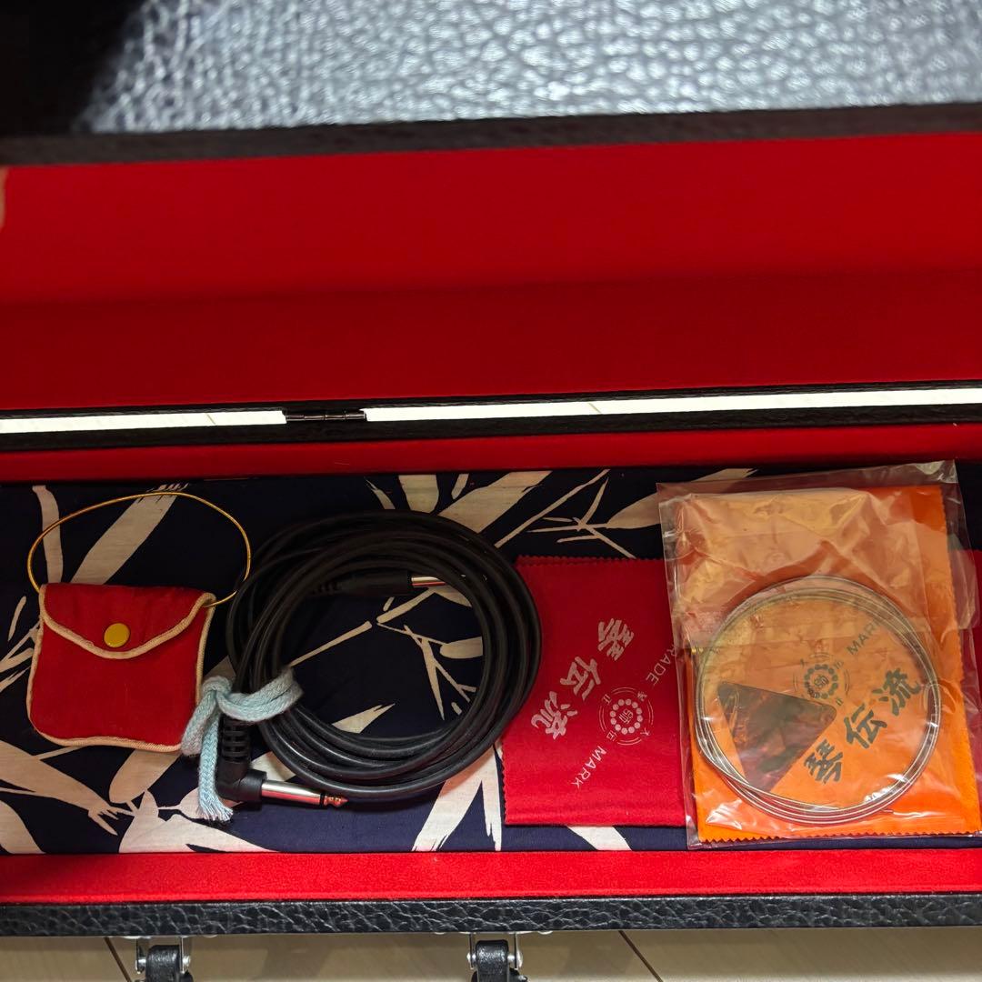 【稀少】 琴伝流 大正琴 野ばら ハードケース 音楽 電気大正琴 美品 楽器