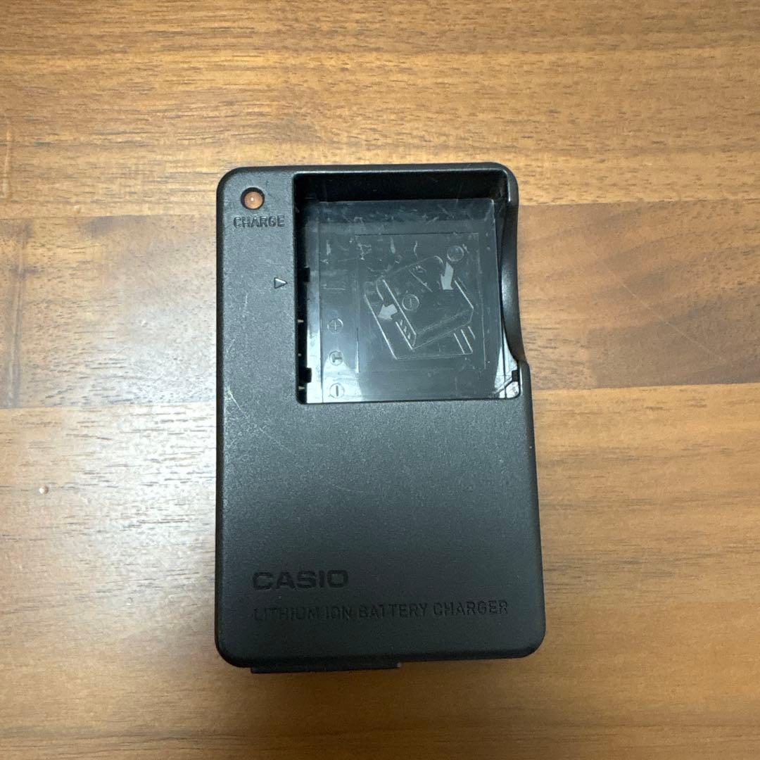 CASIO EXILIM EX-Z1050 ブラック