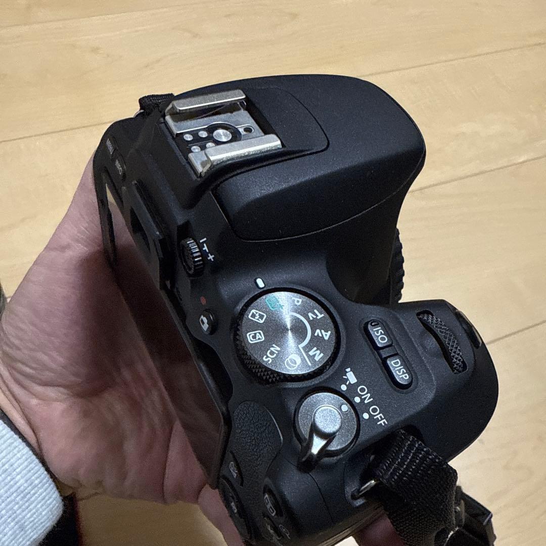 Canon EOS kiss X9 ダブルズームキット+ 単焦点レンズ付き