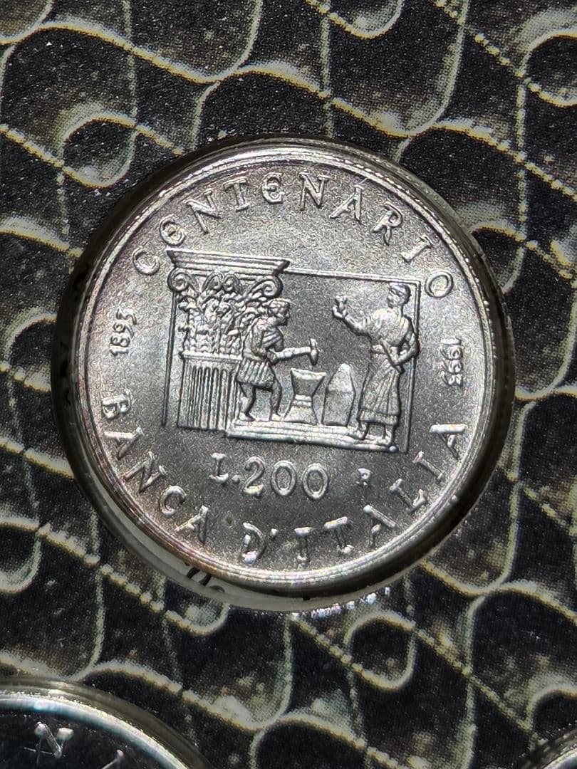 (地金価格)イタリア共和国　イタリア銀行創設100周年記念銀貨　3枚　1993