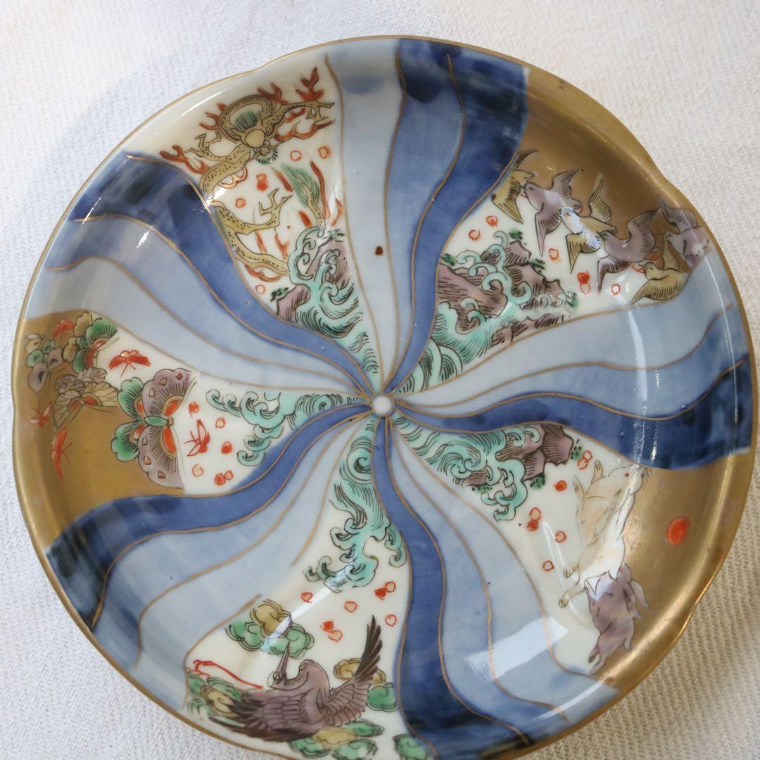 時代逸品！豪華絢爛　捻手金彩に舞う神獣たちの古伊万里１枚 5寸皿プレート骨董