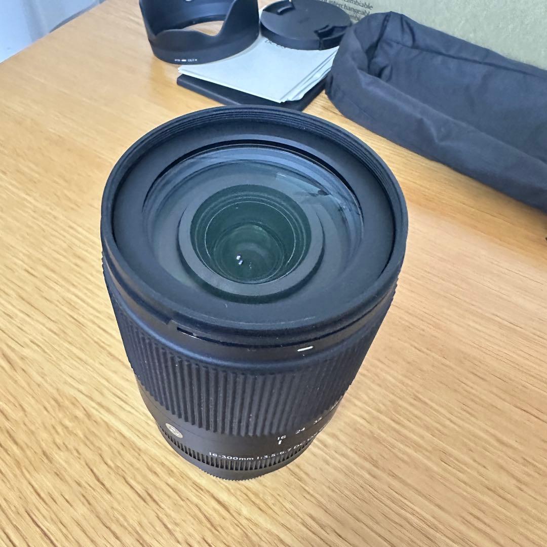 SIGMA 16-300mm F3.5-6.7 DC OS Xマウント