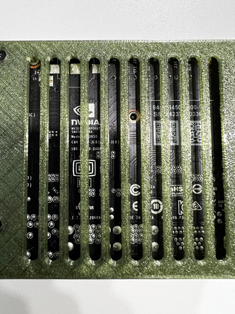 NVIDIA Jetson Nano 4GB アダプタ、microSDカード付