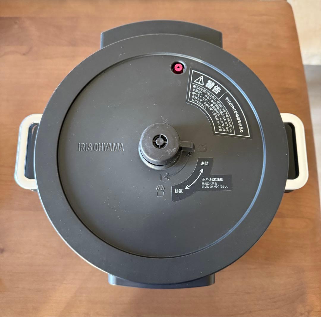 ☆ 《アイリスオーヤマ》電気圧力鍋　4.0L ブラック KPC-MA4-B