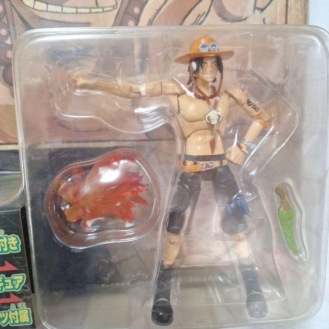 ワンピース　フレキシブルアクション　ゾロ エース　フィギュア