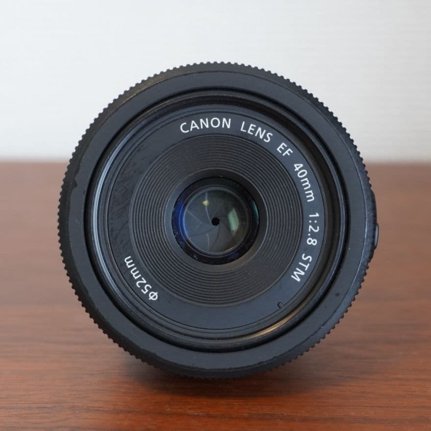 Canon EF40mm F2.8 STM レンズ