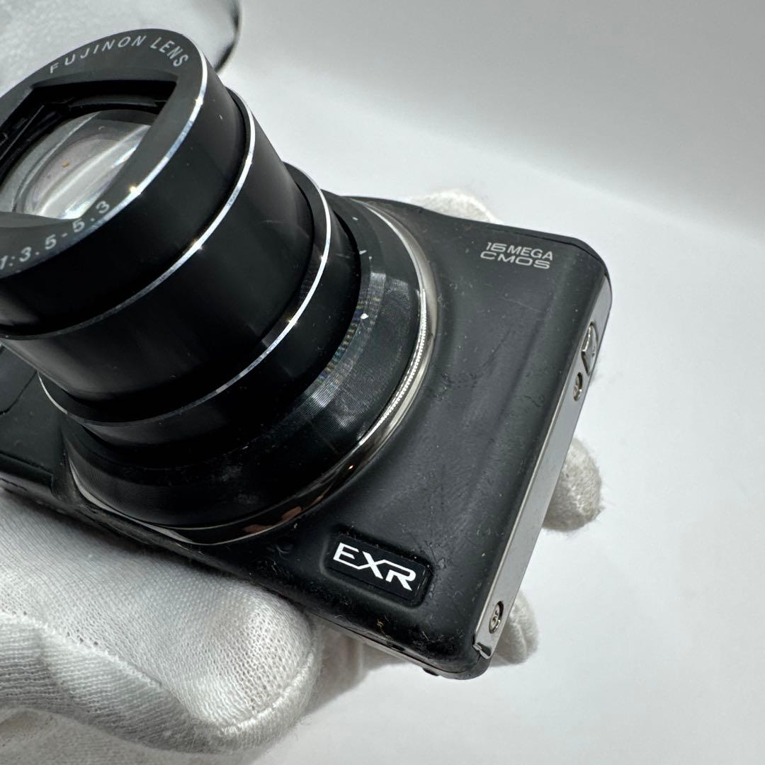 稼働品 FUJIFILM　デジカメ　Finepix F800EXR