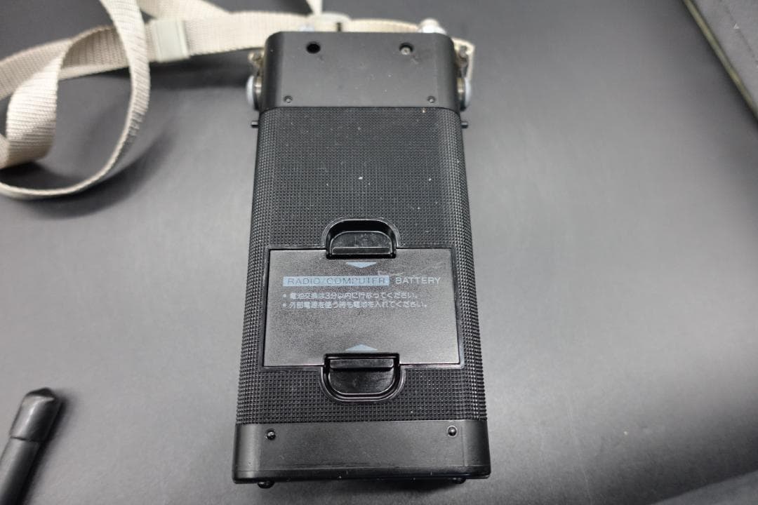 整備動作品　SONY AIR BAND ラジオ AIR-7 取説付（PDF)