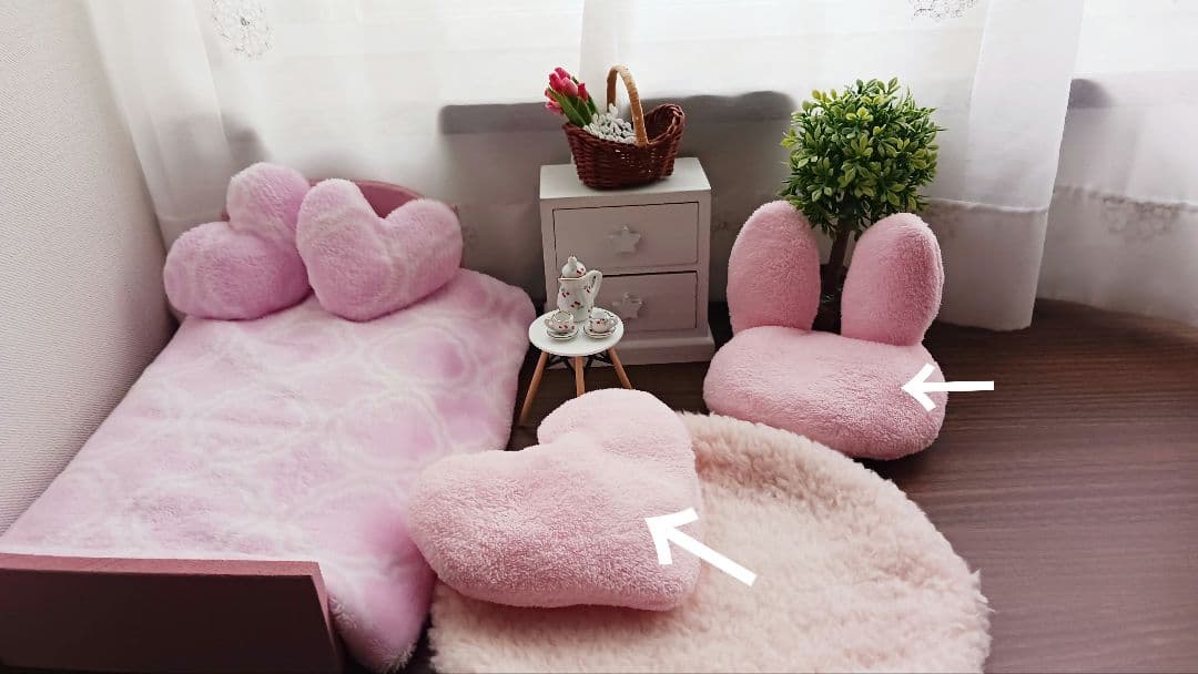 うさぎさんのおおきなクッション