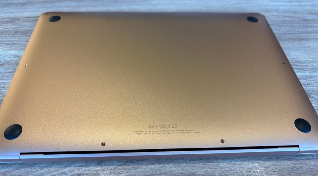 【美品】Apple MacBook Air 13-inch ゴールド
